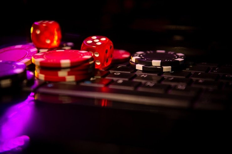 Berbagai kategori Outright Betting di nusa77 mencakup sepak bola, esports, dan olahraga motor